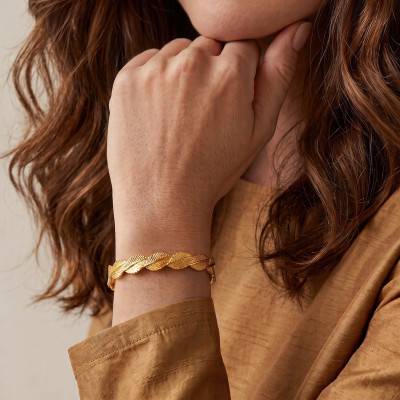 Bracelet Jonc Ouvert Feuilles Striées en Plaqué Or Jaune 750, Diamètre 58 mm - Naïades