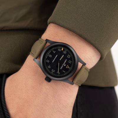 Montre Khaki Field Mechanical 38mm x Call of Duty Modern Warfare 4 H69469930 - Hamilton