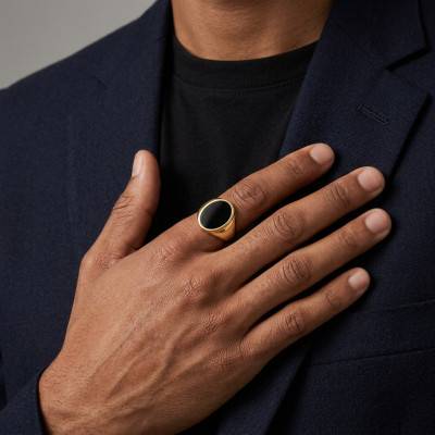 375 Yellow Gold & Onyx Signet Ring, Dimension 10 x 13 mm - Imperium