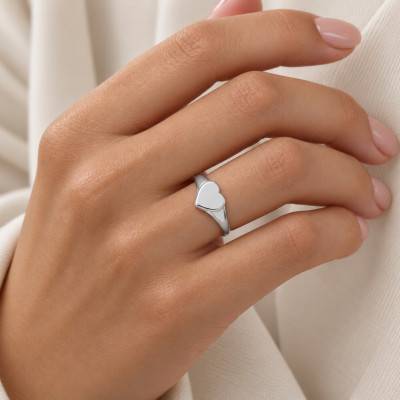 925 Sterling Silver Heart Signet Ring - Emanessence