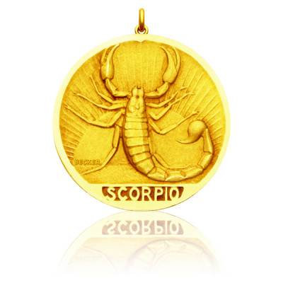 750/1000 Yellow Gold Relief Scorpio Zodiac Sign Medal, Diameter 15 mm to 22 mm - Becker