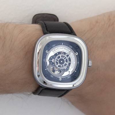 Montre P1B/01 Silver Industrial Essence - SevenFriday