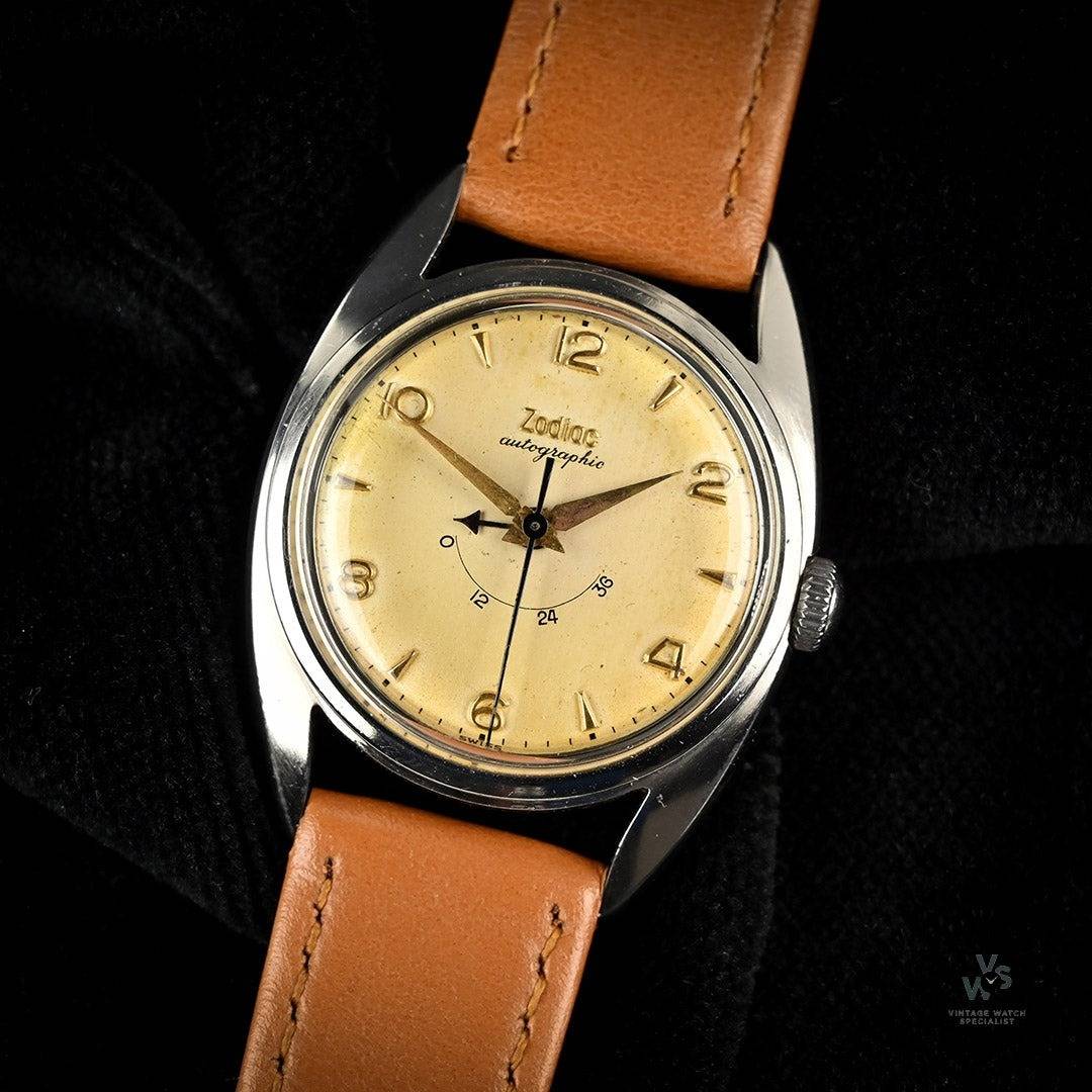 Montre Zodiac Autographic 686 « Happy dial », circa 1950 (Source : Vintage Watch Specialist)