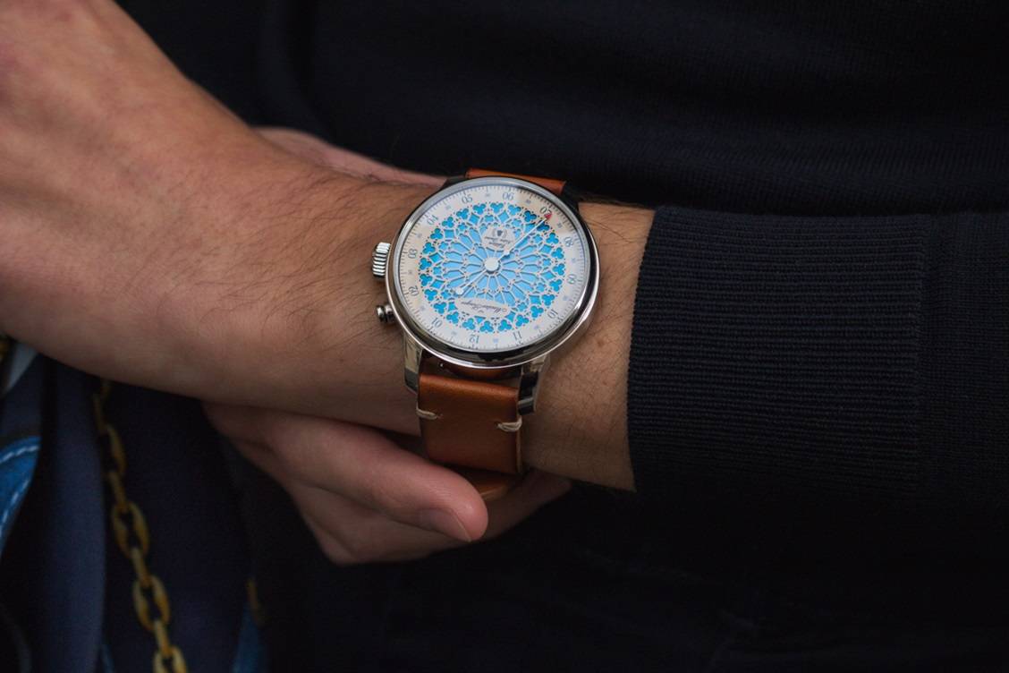 Meistersinger Bell Hora Edition Notre-Dame x Ocarat (Source : Mr Montre)