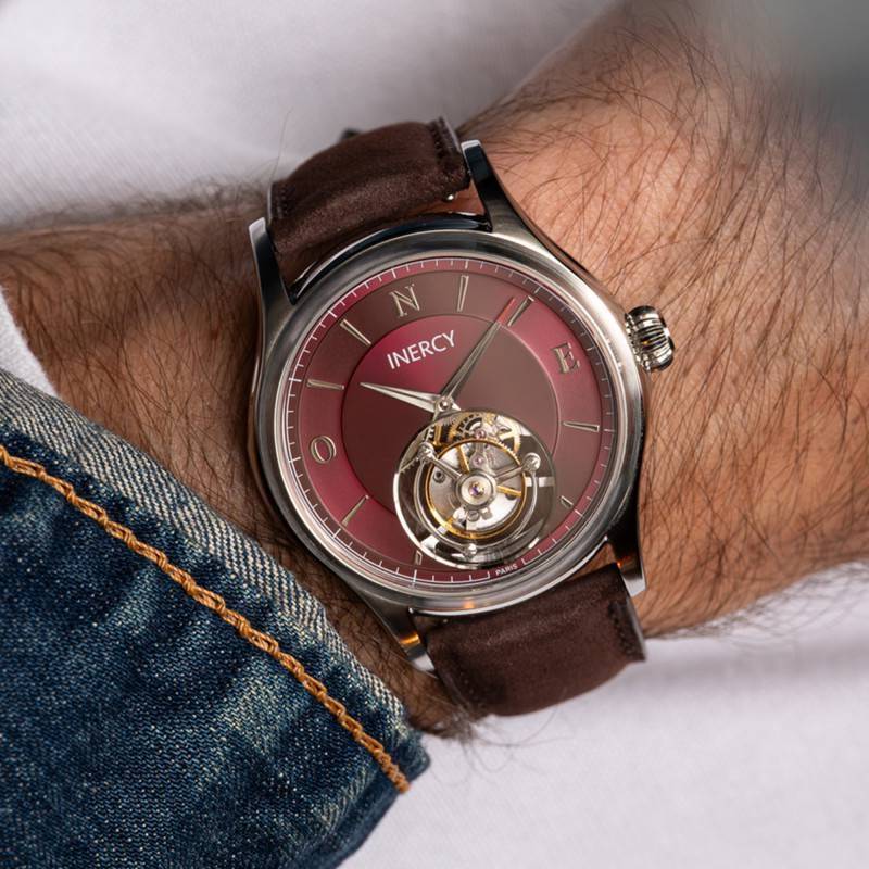 Montre Inercy One red à complication tourbillon
