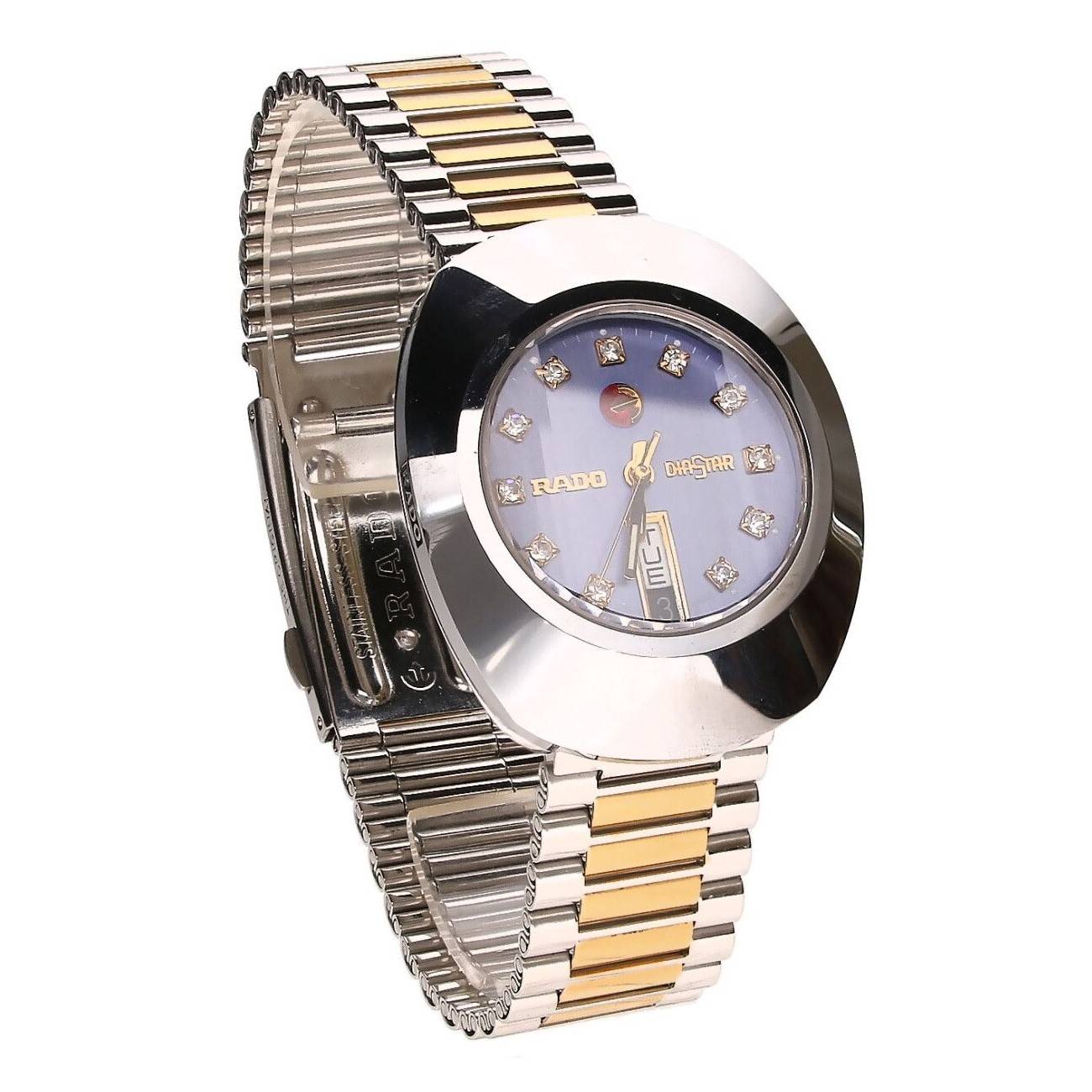 Rado DiaStar jour-date avec guichet jour + date à 6 heures (Source : Ross's Auctioneers & Valuers)