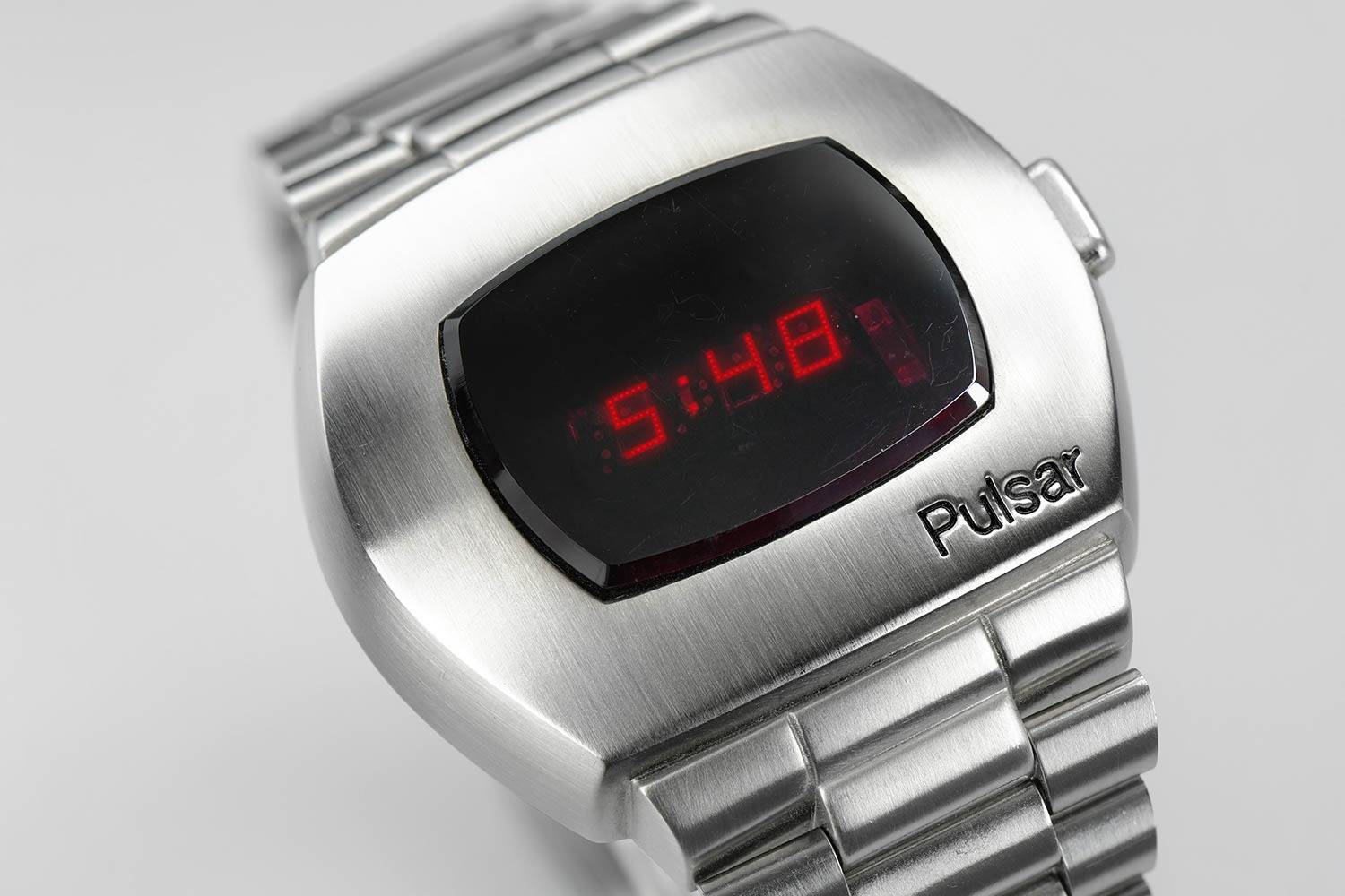 Montre Pulsar P2, 1973 (Source : Revolution Watch)