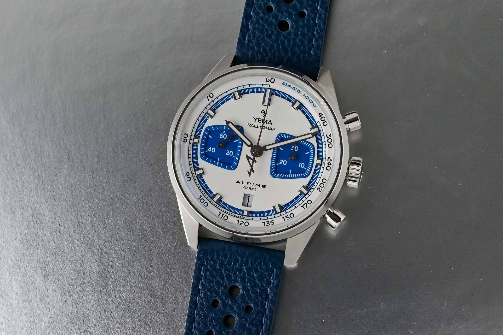 L'archétype de la montre de sport auto : la Yema Rallygraf Alpine Cup Series (Source monochrome Watches)