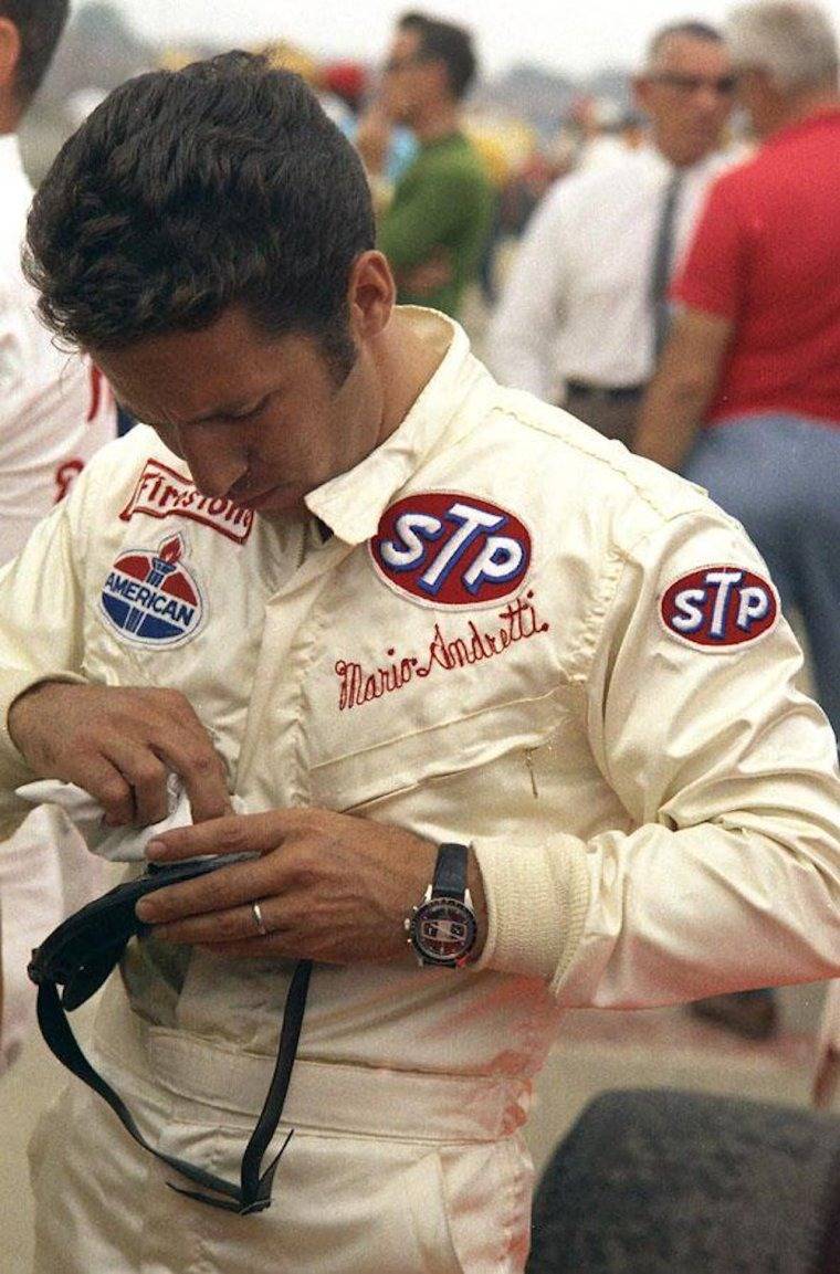 Mario Andretti portant une Yema Rallygraf (Source : chronographes.net)