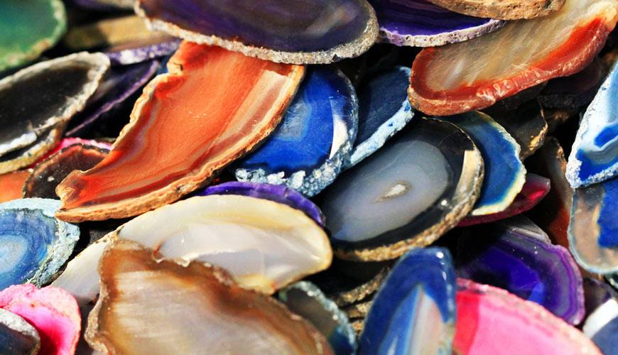 Agate: A Highly Symbolic Gemstone