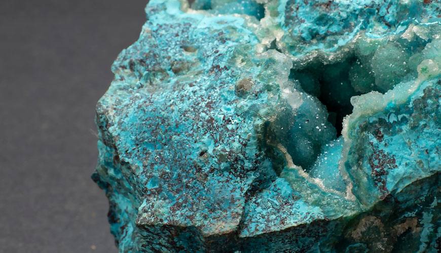 La chrysocolle : une gemme prisée