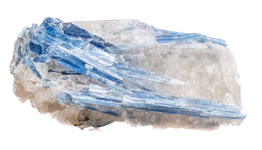 Cyanite : une pierre rare et exceptionnelle